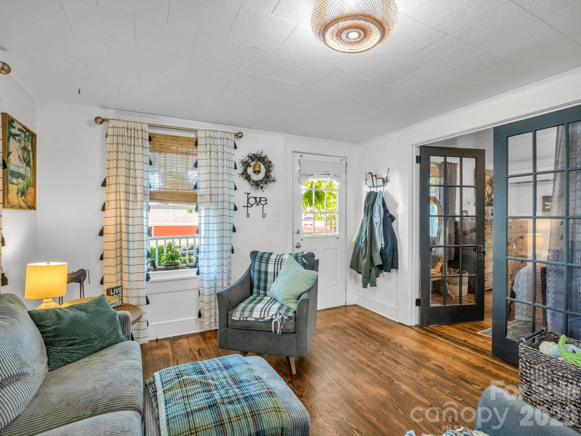 302 Davis Street - Photo 30