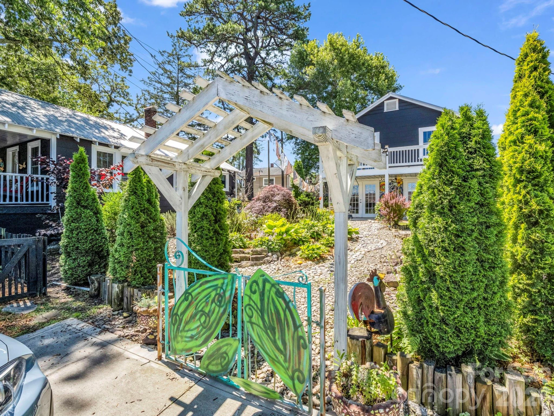 302 Davis Street - Photo 9