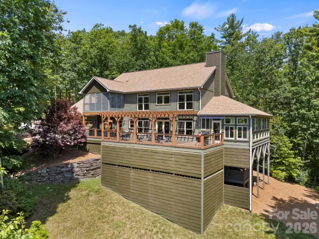 426 Eagle Ridge Road, Zirconia, NC, 28790
