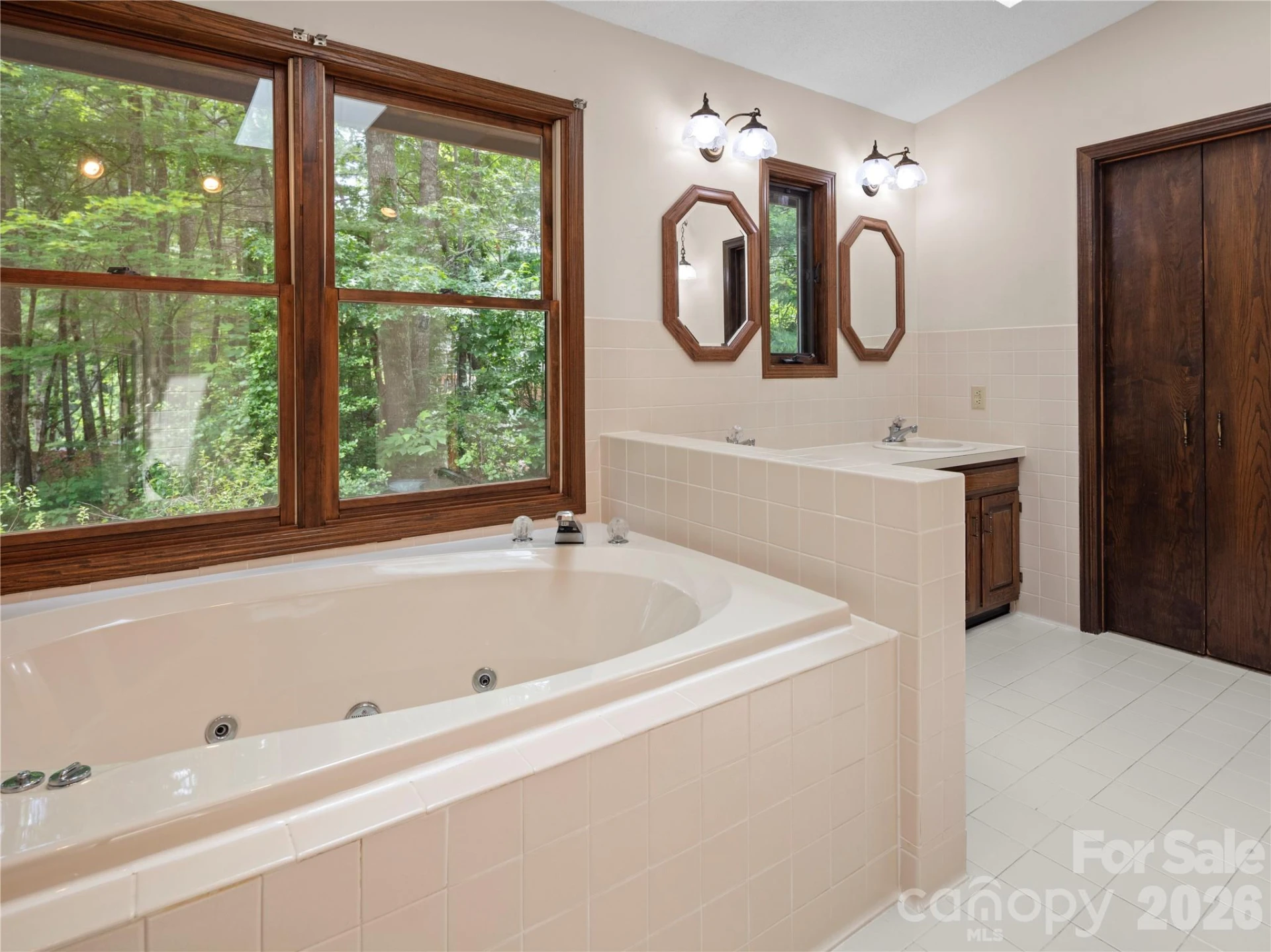 11 Tree Top Drive - Photo 32