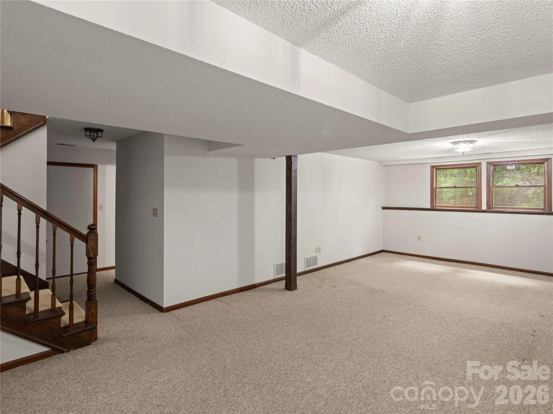 11 Tree Top Drive - Photo 36