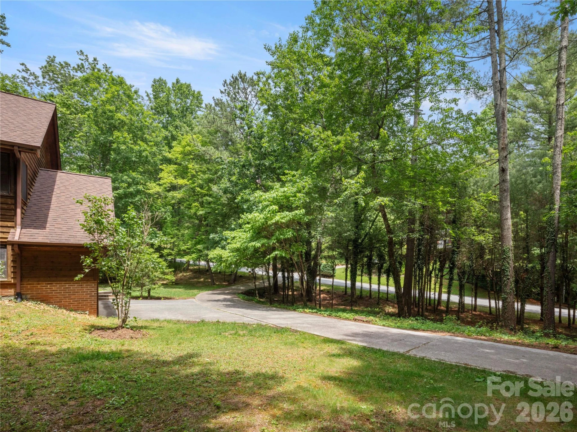 11 Tree Top Drive - Photo 8