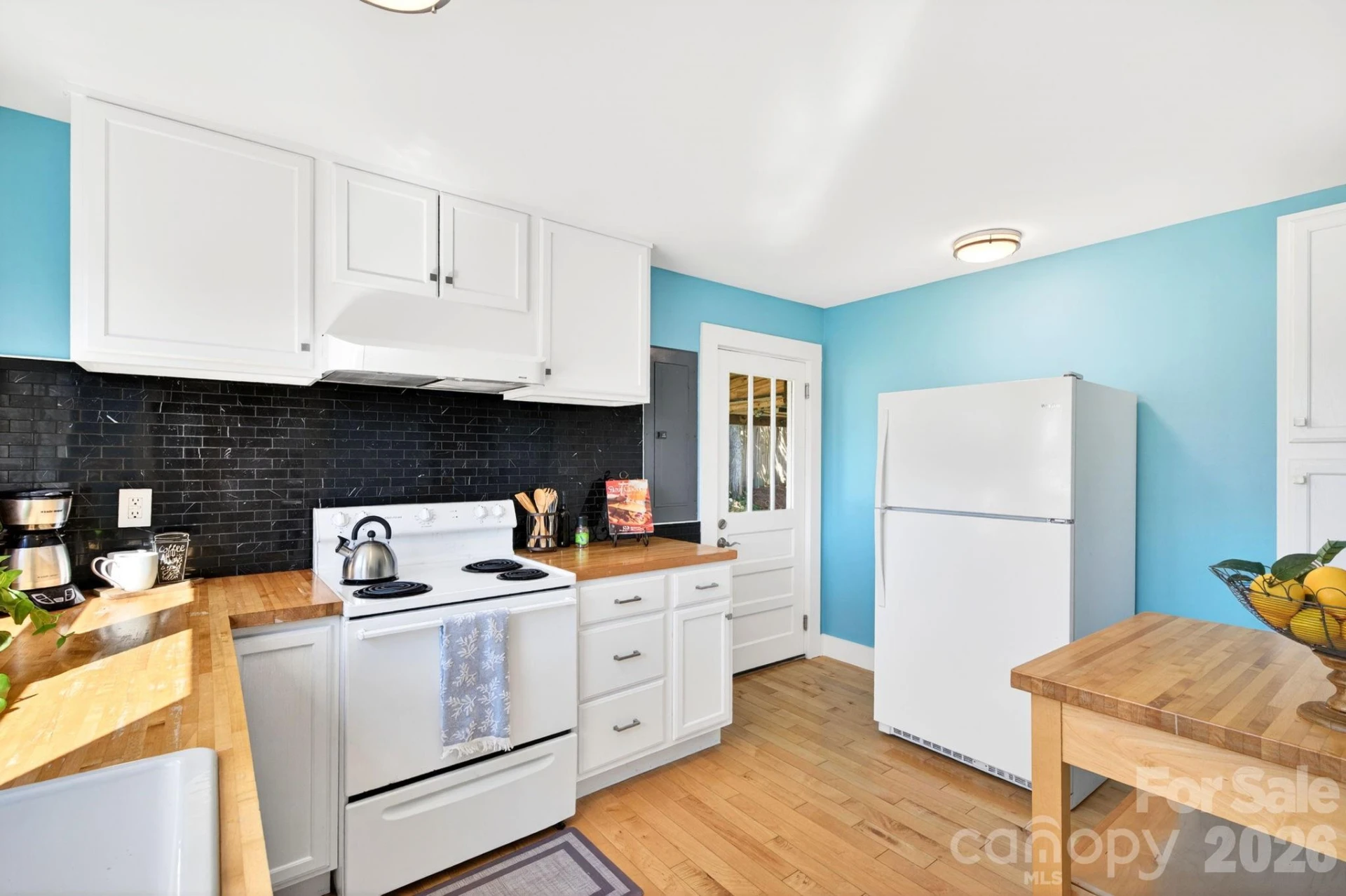 440 Carolina Avenue - Photo 12
