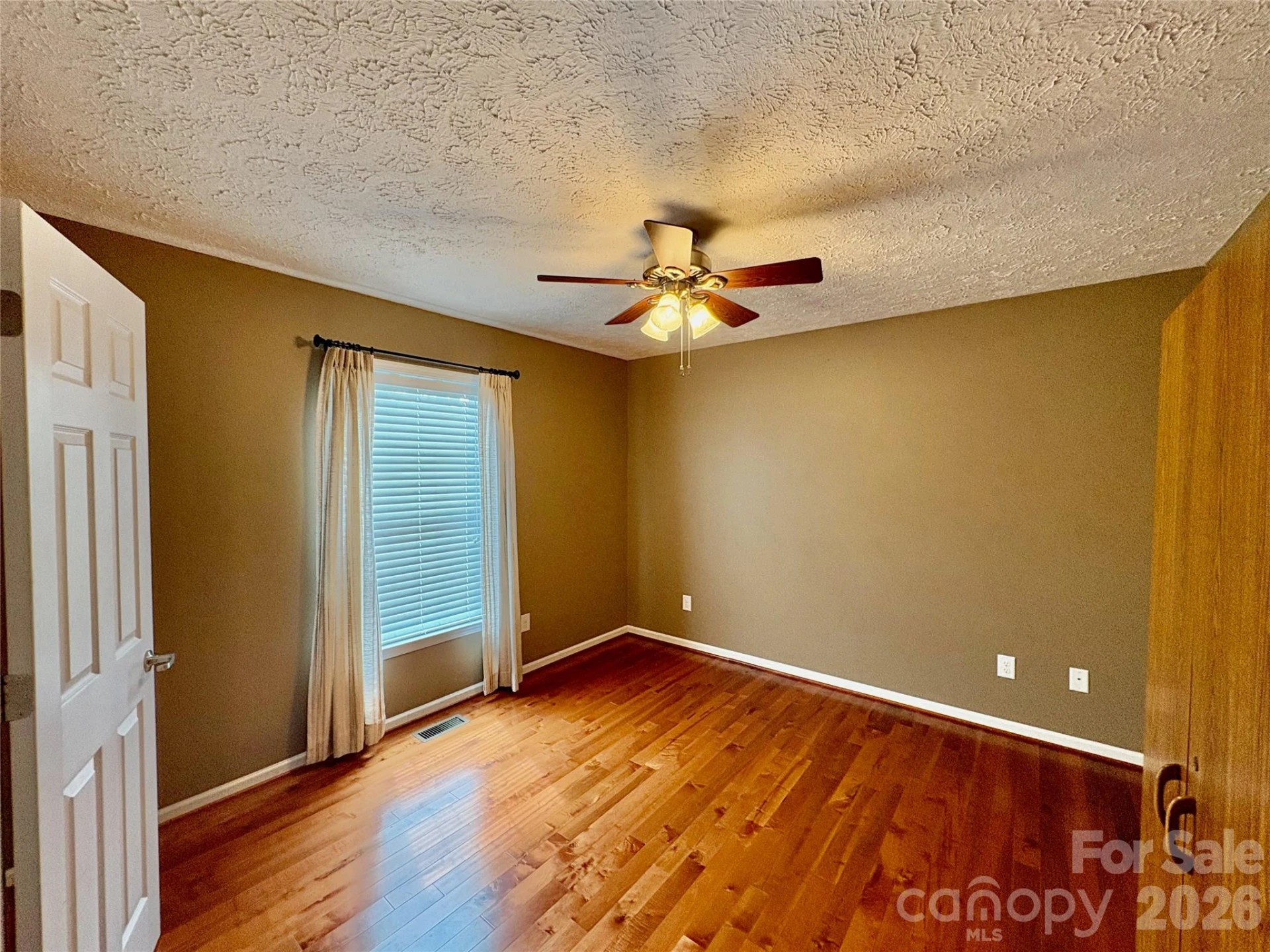 95 Newberry Drive - Photo 7