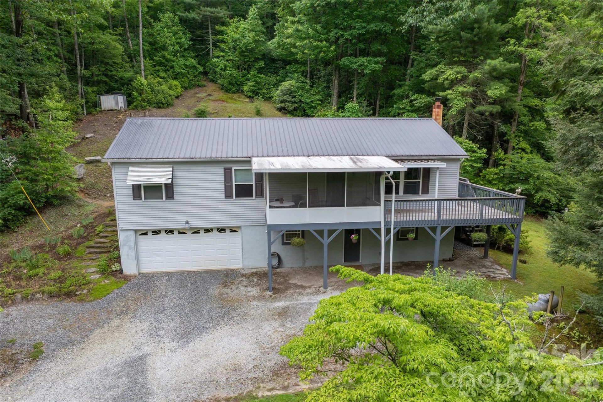 125 Round Mountain Road - Photo 2