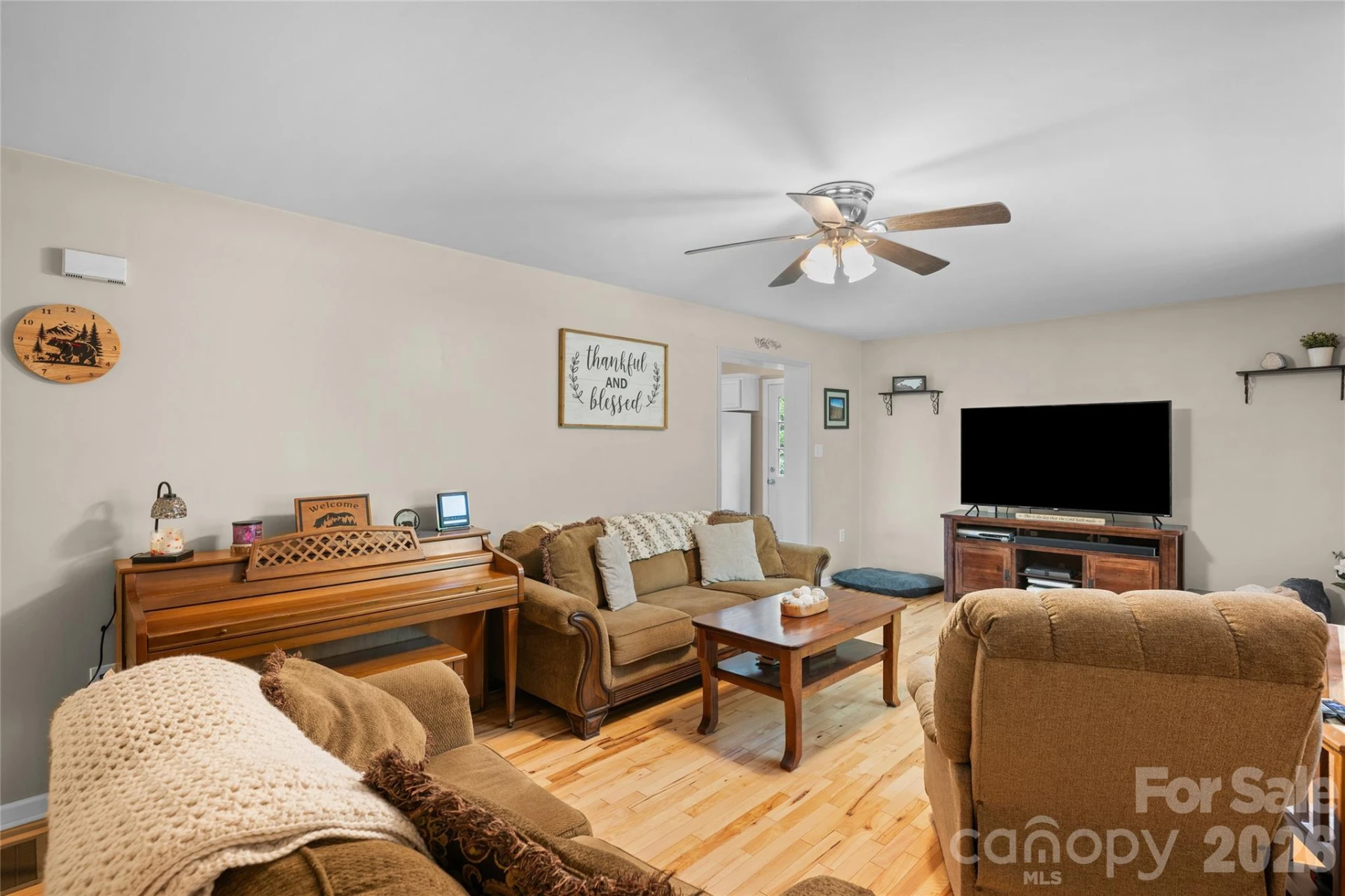 125 Round Mountain Road - Photo 3