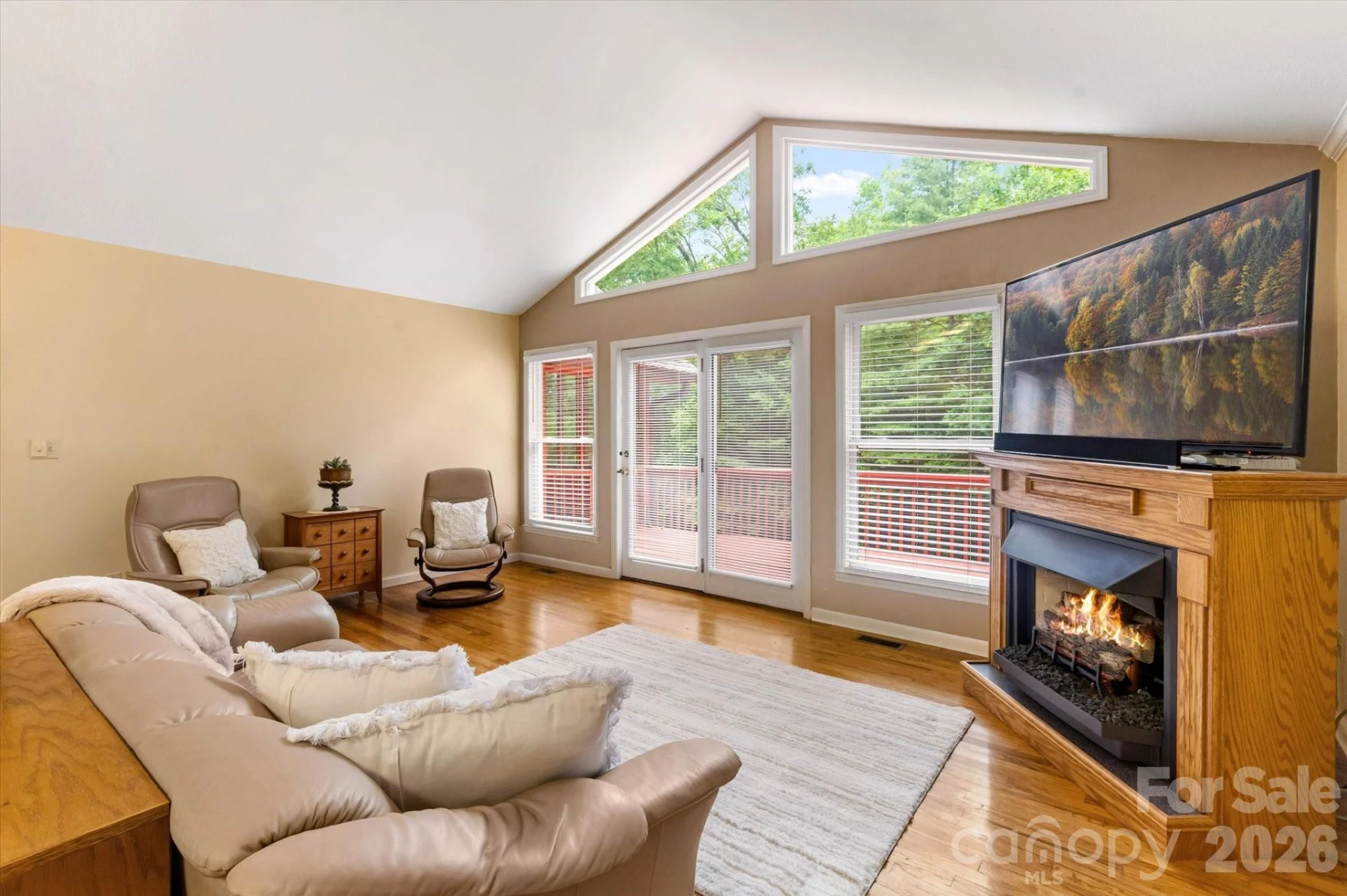 134 Valle Way - Photo 4