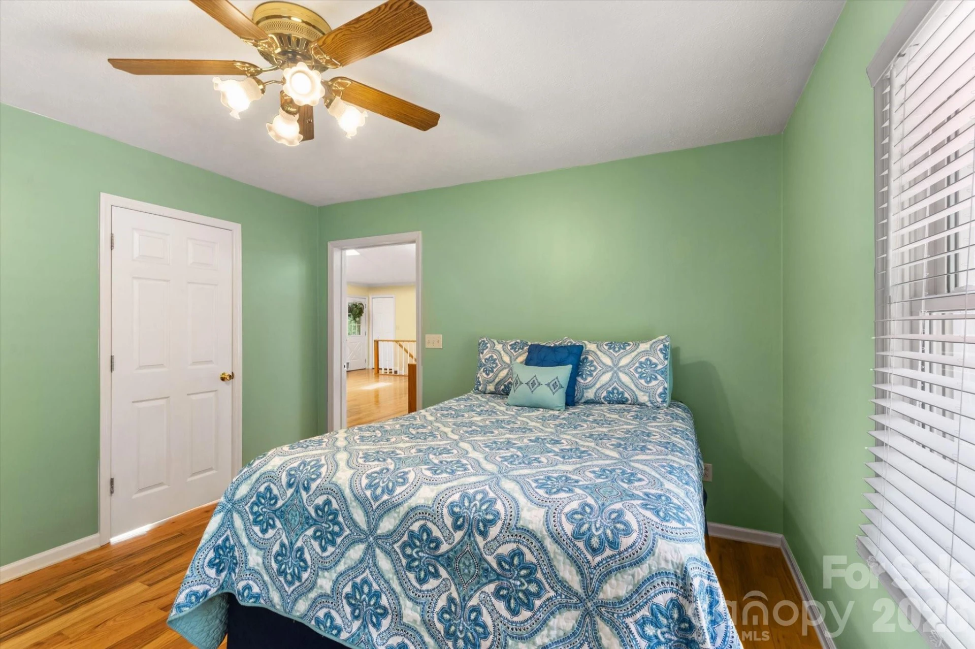 134 Valle Way - Photo 11