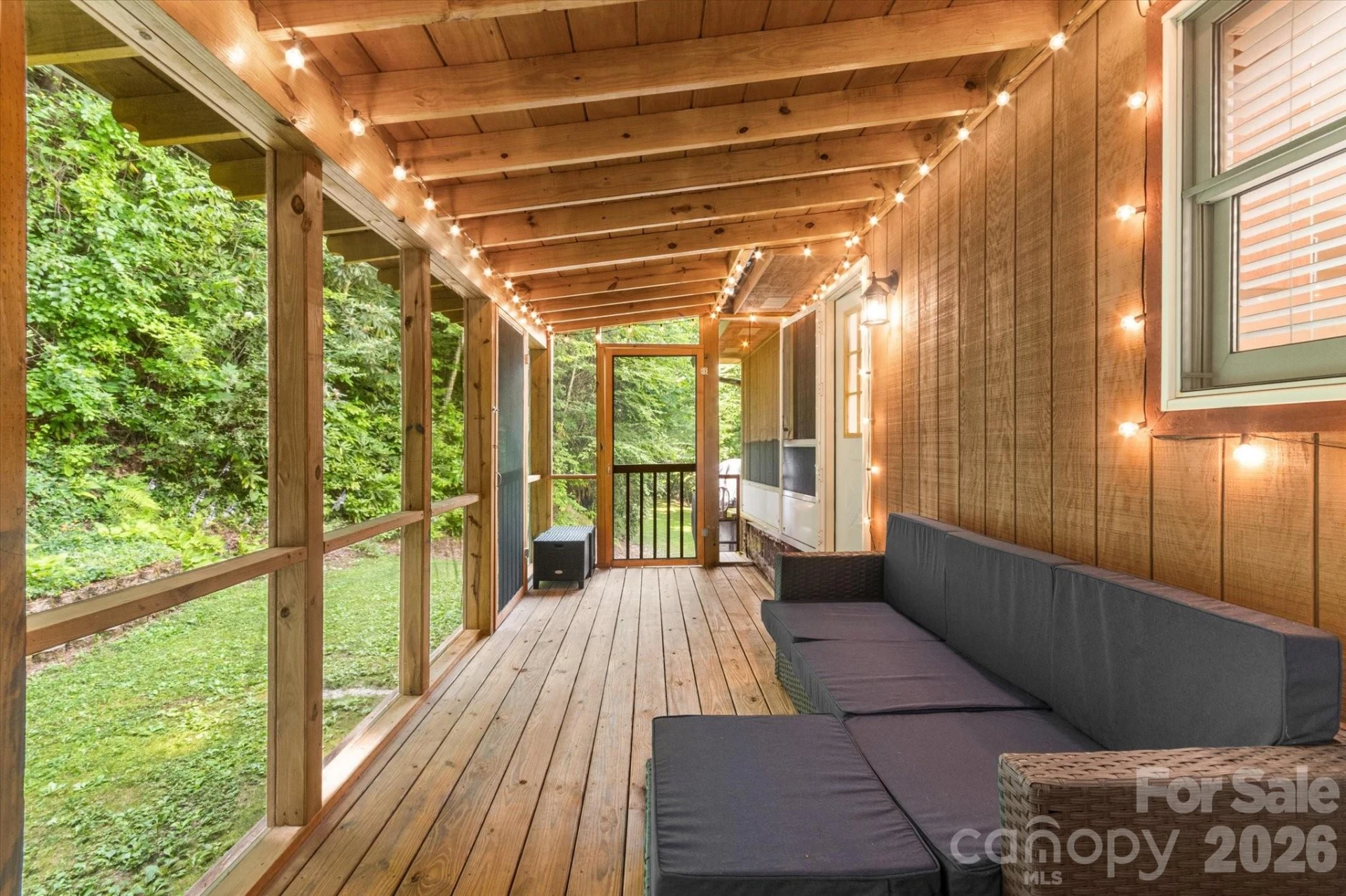134 Valle Way - Photo 18