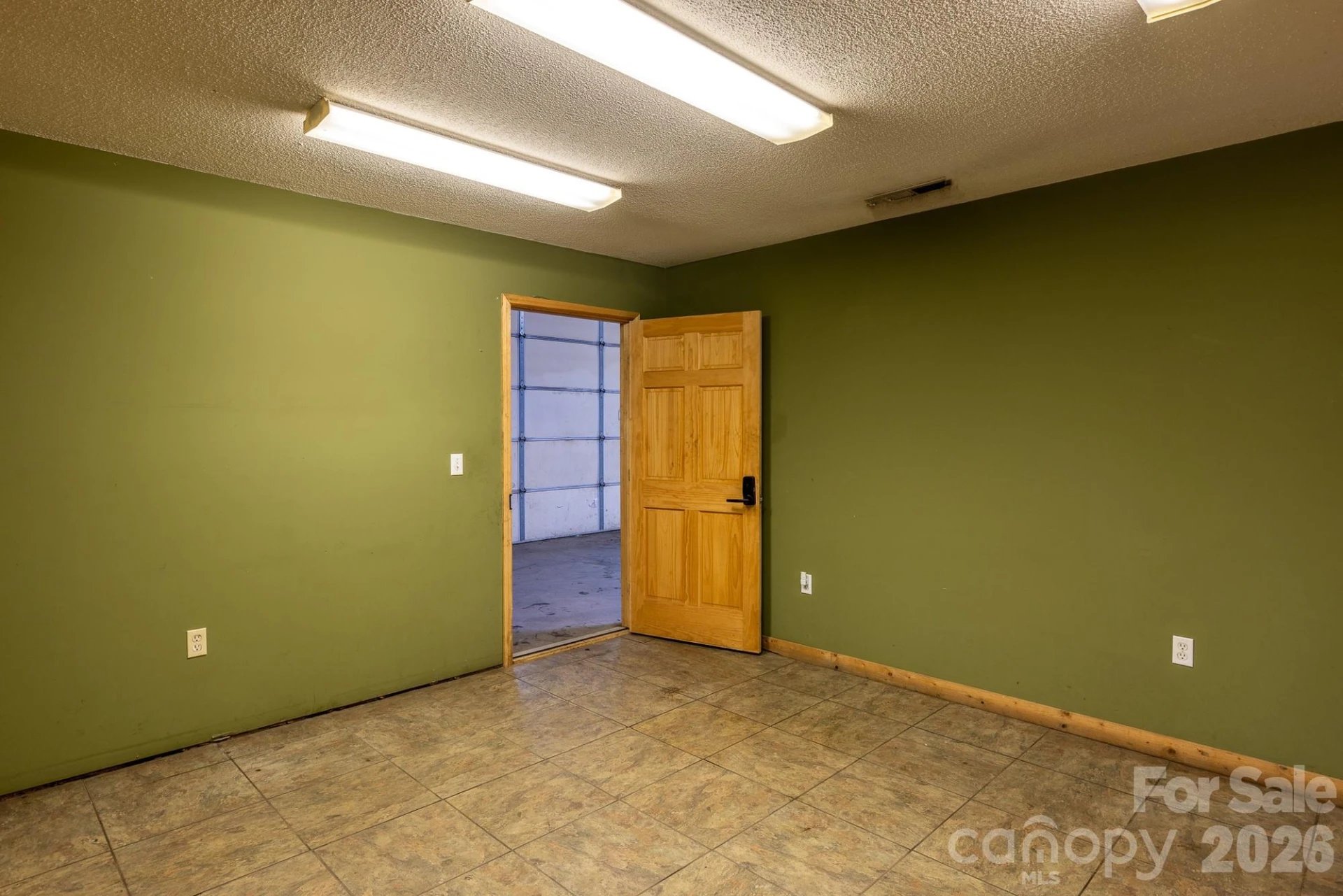 2997 Spartanburg Highway - Photo 16