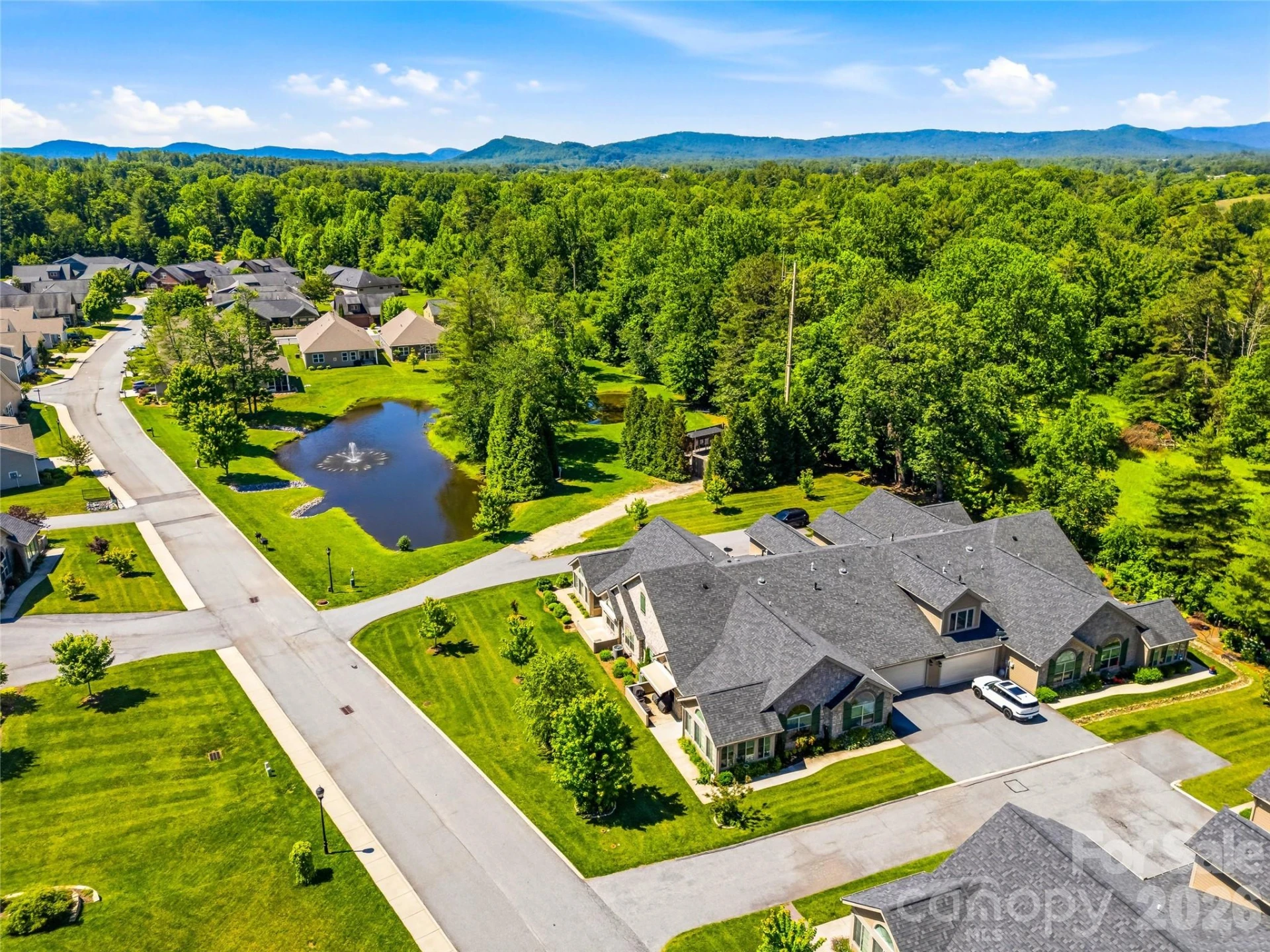 426 Summerfield Place