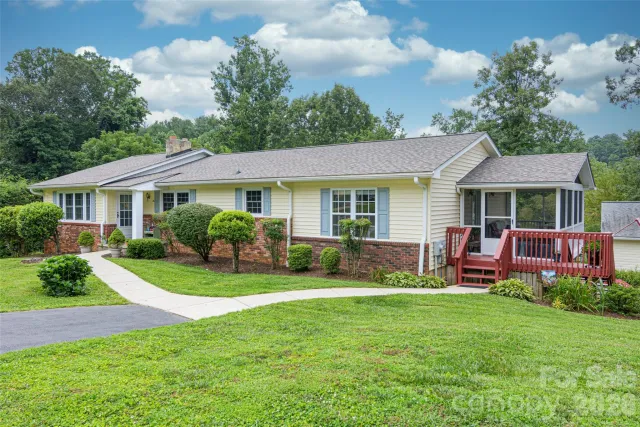 352 Cedar Lane