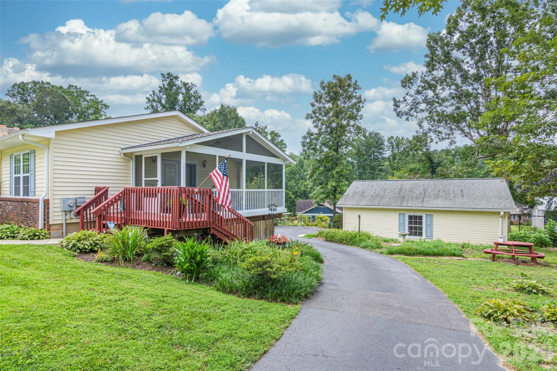 352 Cedar Lane - Photo 37