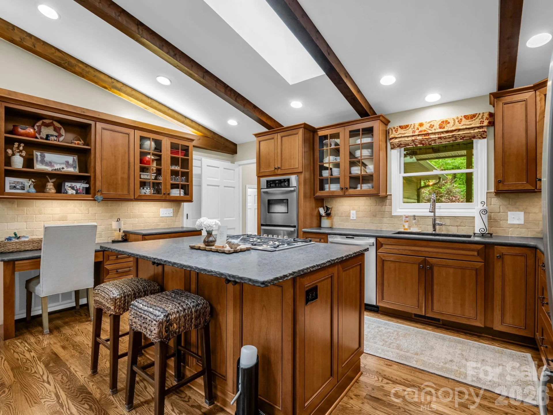 558 Middle Connestee Trail - Photo 11