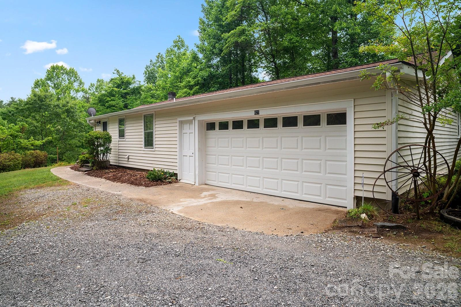825 Gallimore Road - Photo 4