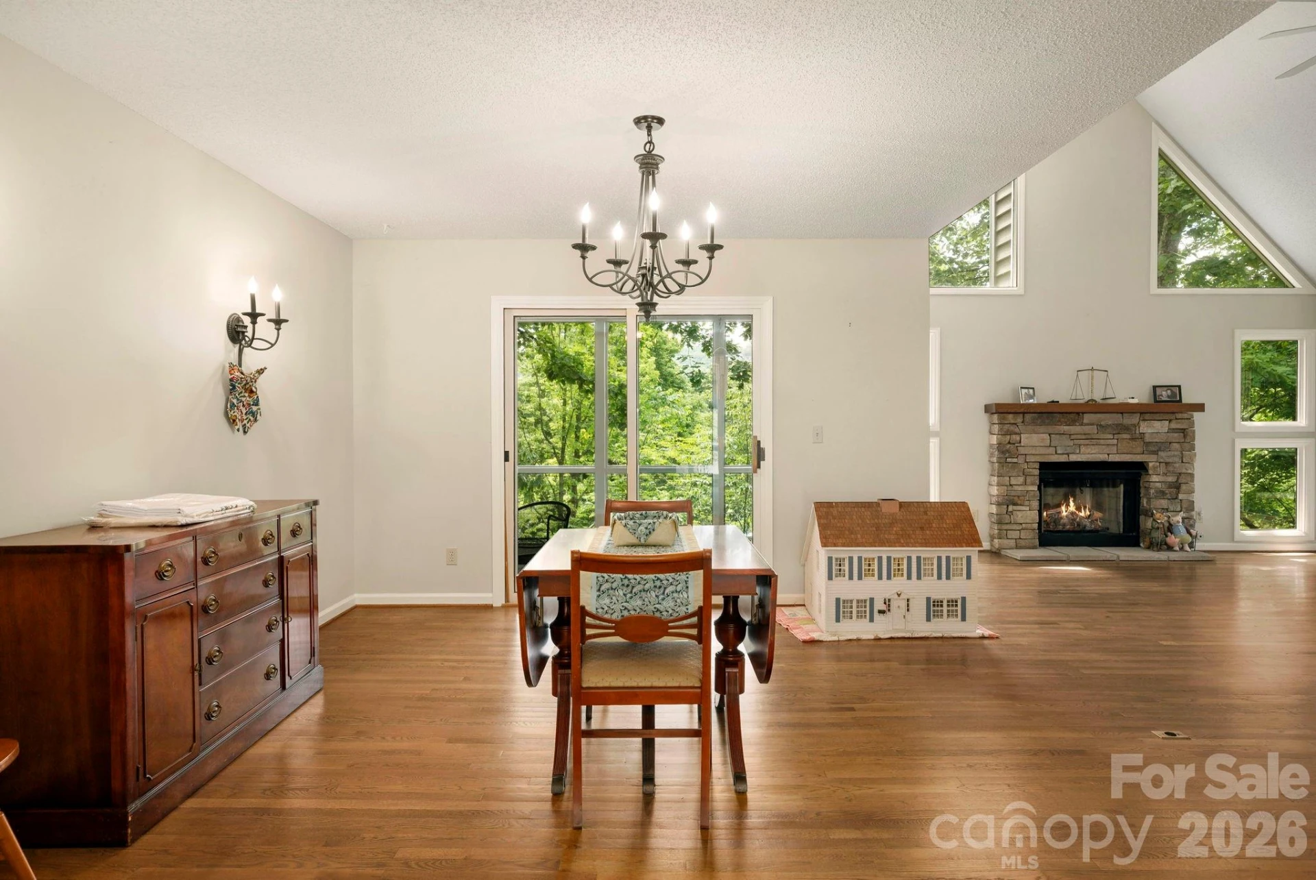 129 FOREST VIEW Drive - Photo 12