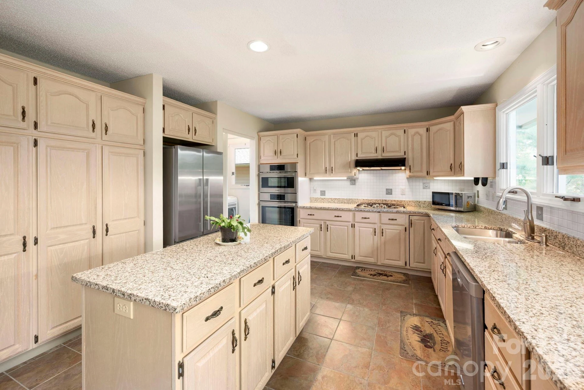 129 FOREST VIEW Drive - Photo 16