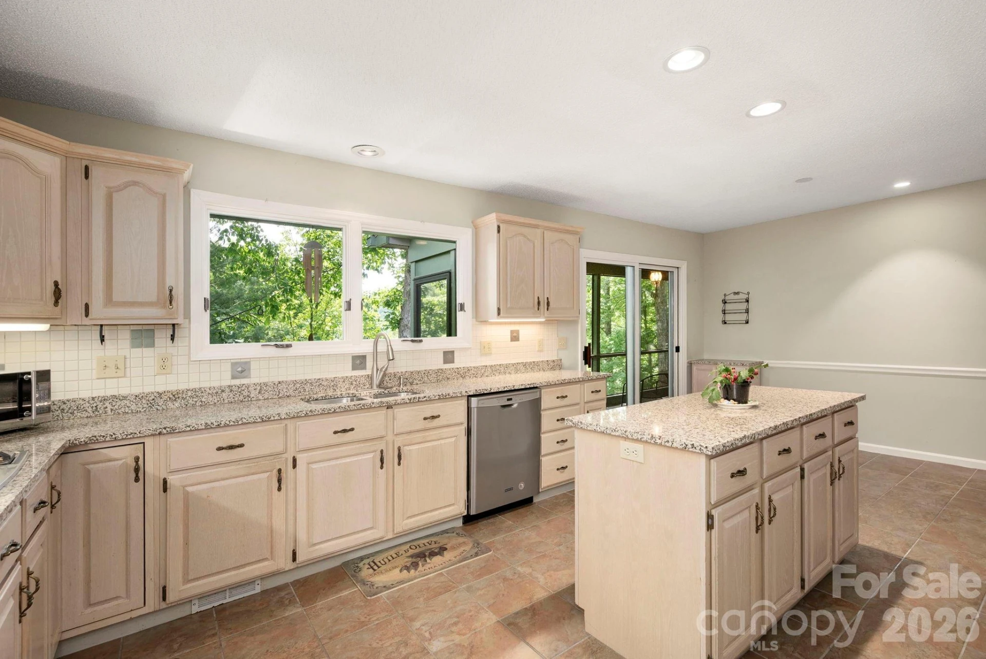 129 FOREST VIEW Drive - Photo 19