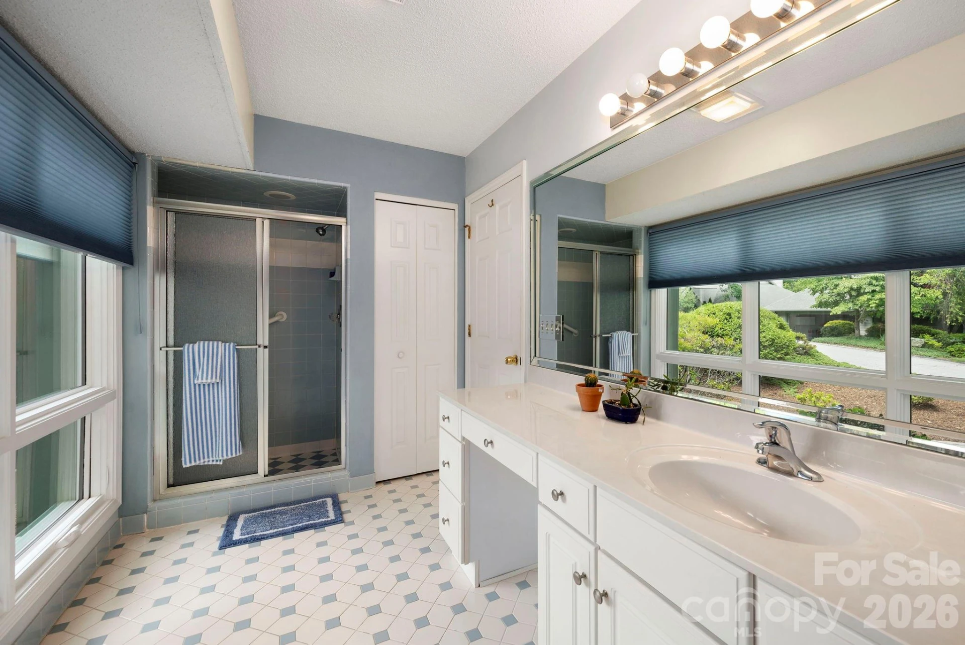 129 FOREST VIEW Drive - Photo 26