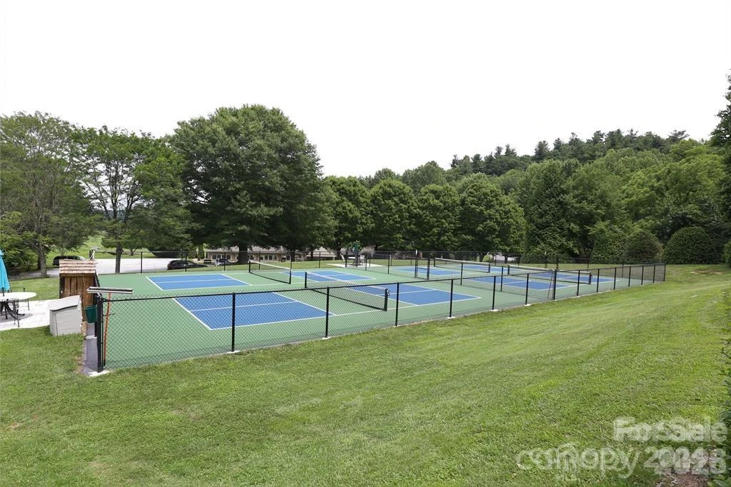 129 FOREST VIEW Drive - Photo 40