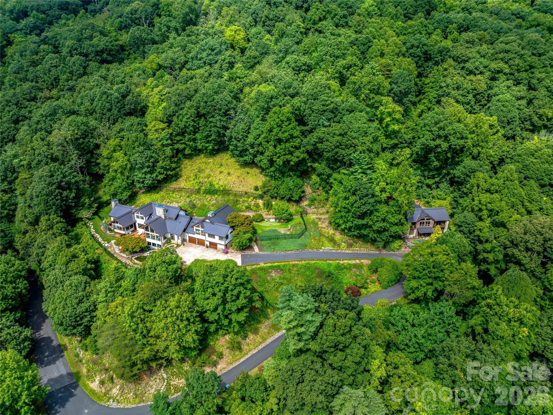 10 Beaverbrook Court - Photo 35