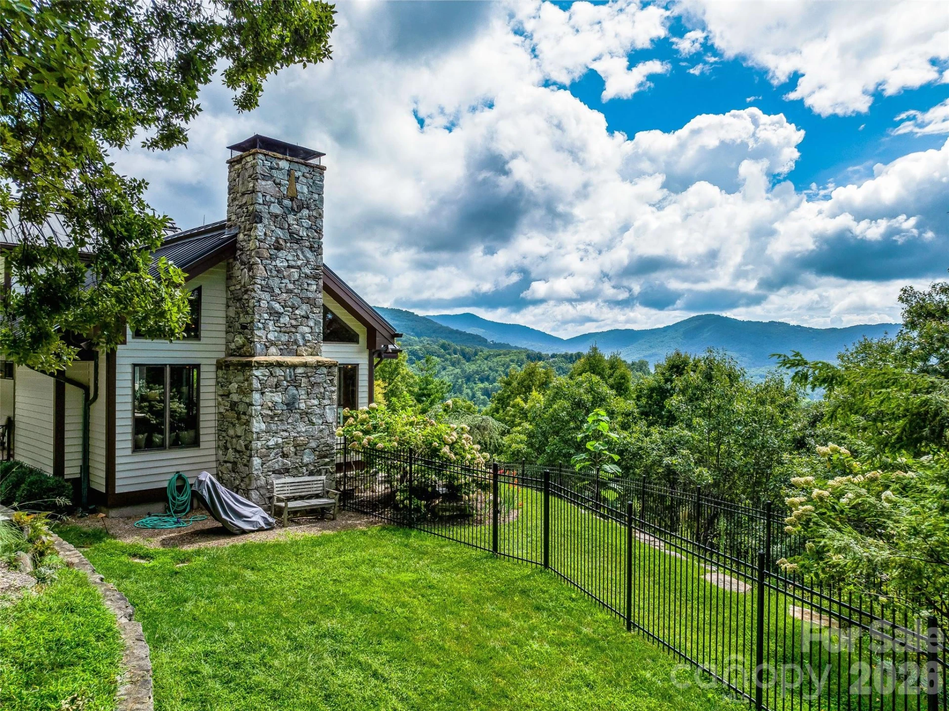 10 Beaverbrook Court - Photo 36