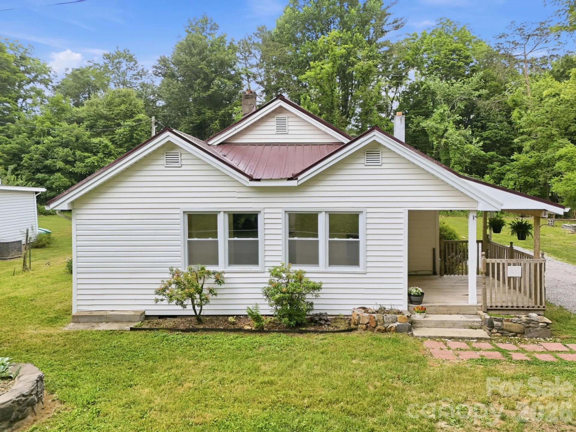 226 Vance Avenue - Photo 3
