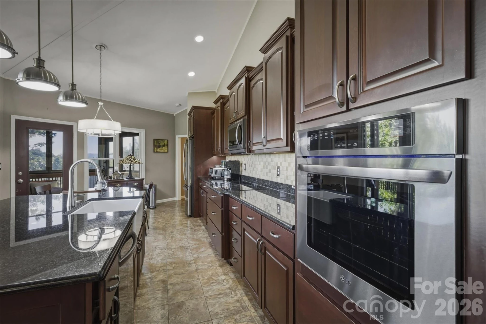 315 Lakeview Trail - Photo 17
