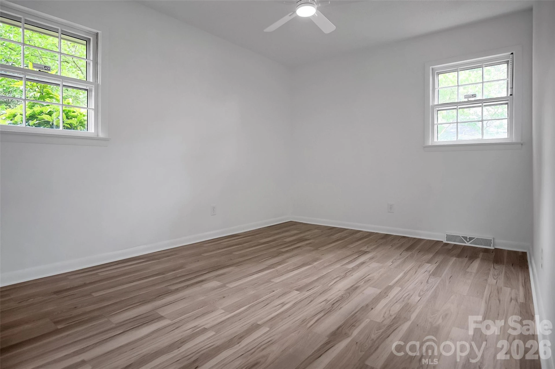 327 Arlington Street - Photo 14