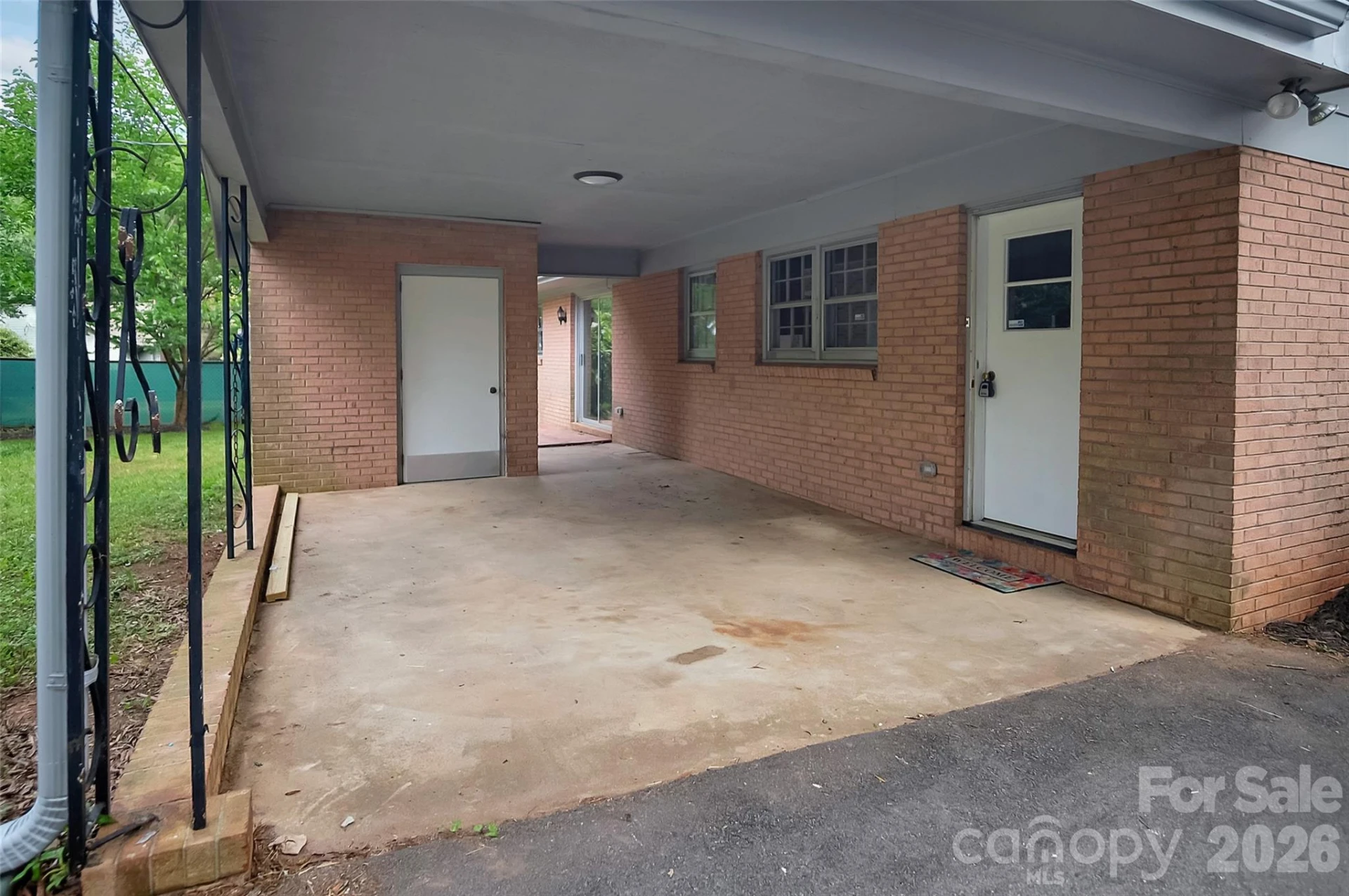 327 Arlington Street - Photo 21