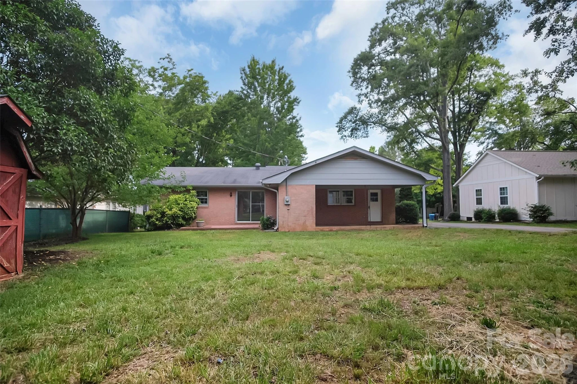 327 Arlington Street - Photo 31