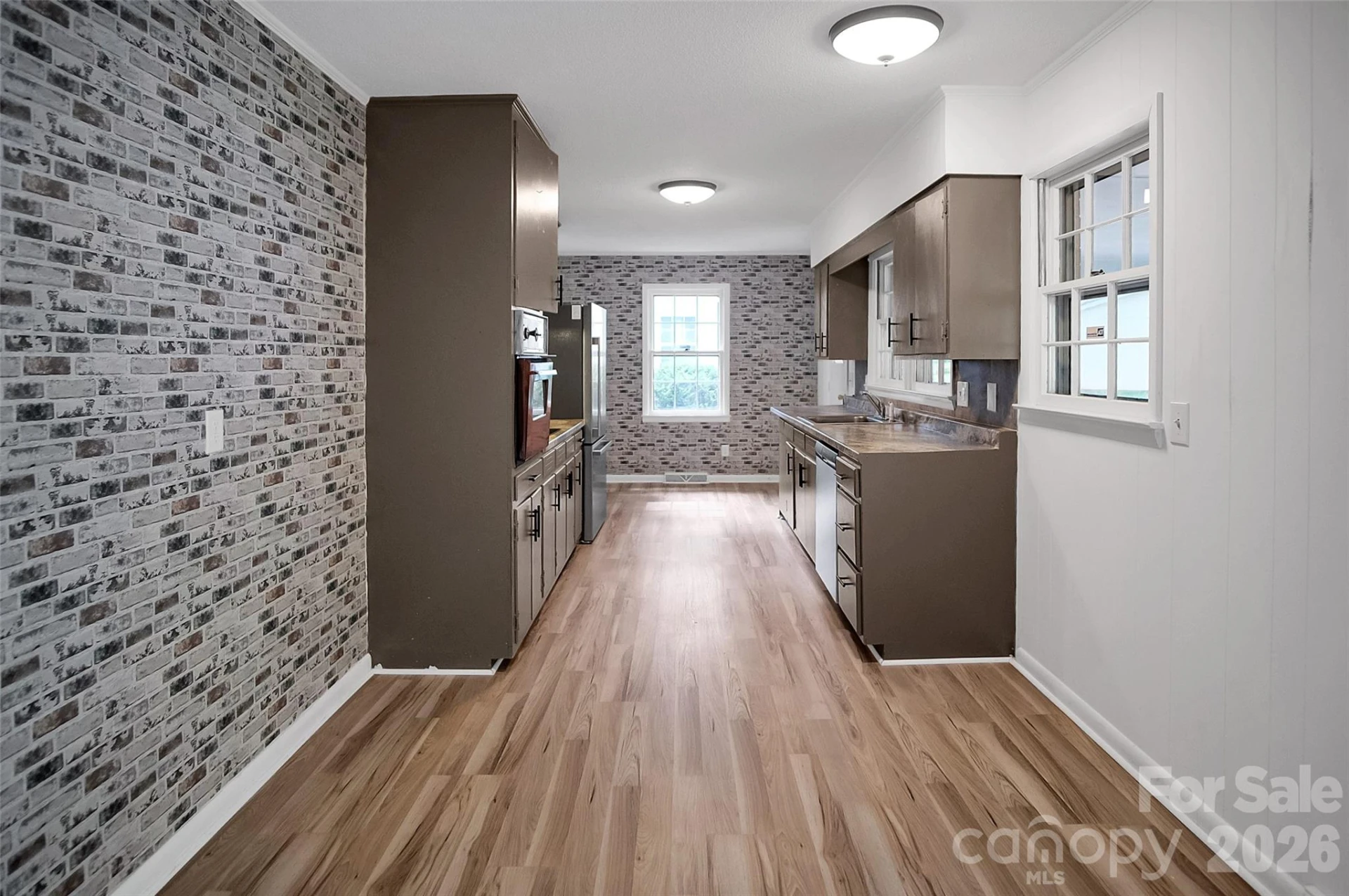 327 Arlington Street - Photo 7