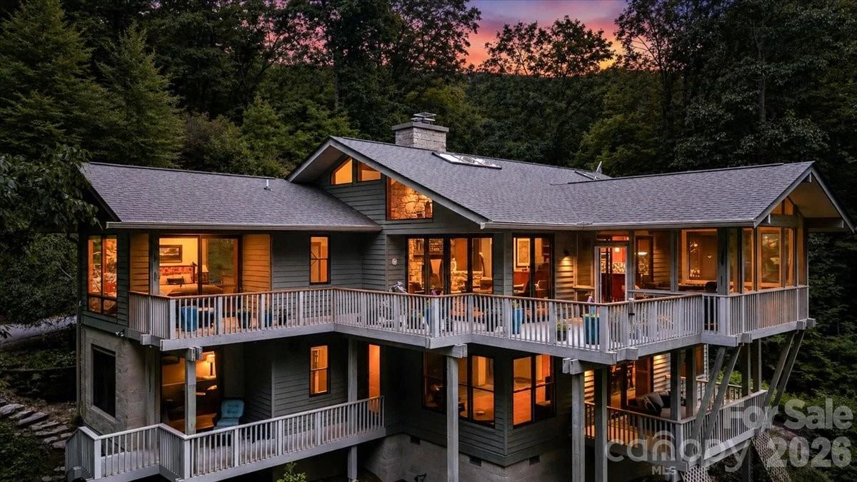 466 Sweetwater Lane - Photo 2