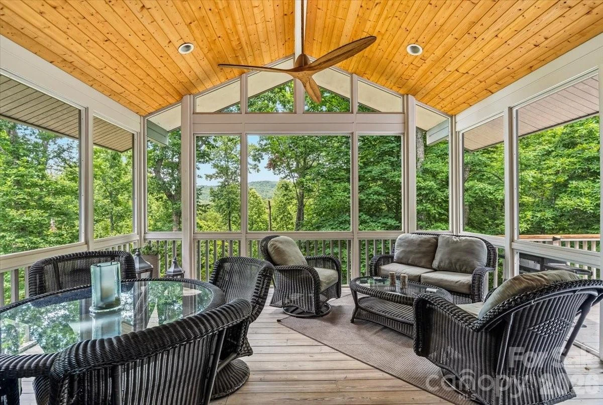 466 Sweetwater Lane - Photo 14