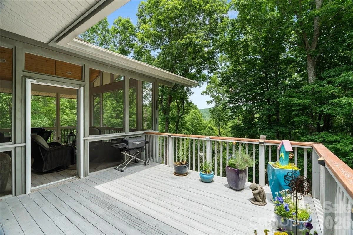 466 Sweetwater Lane - Photo 15