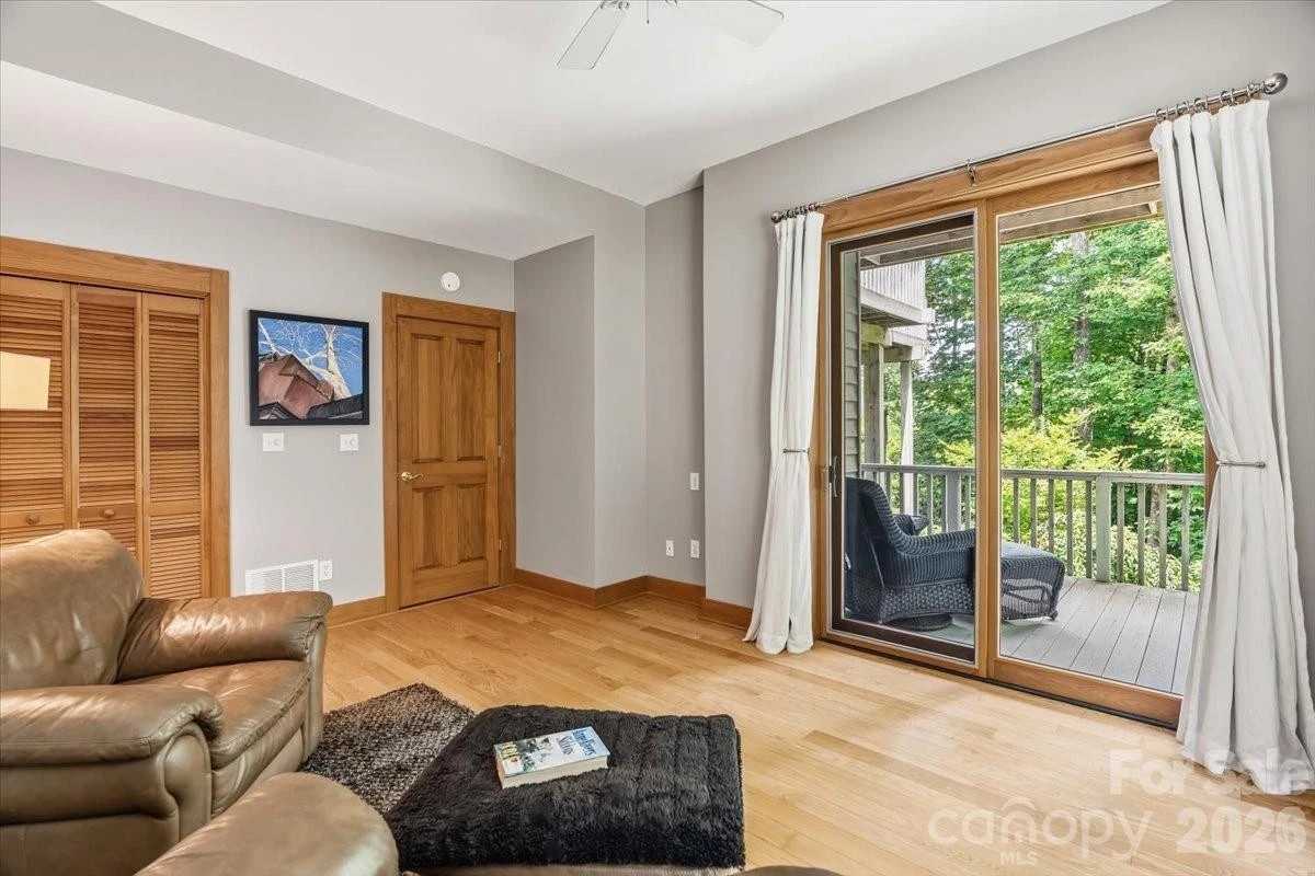 466 Sweetwater Lane - Photo 36
