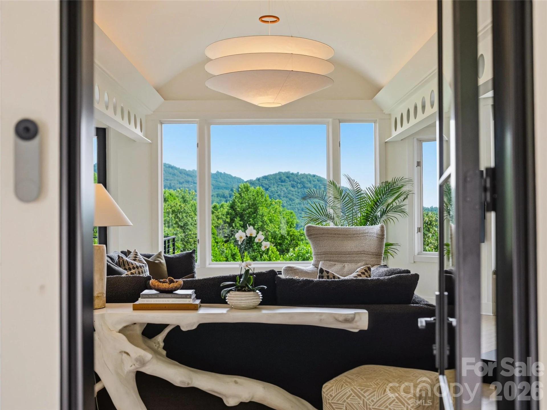 47 Garland Drive - Photo 4