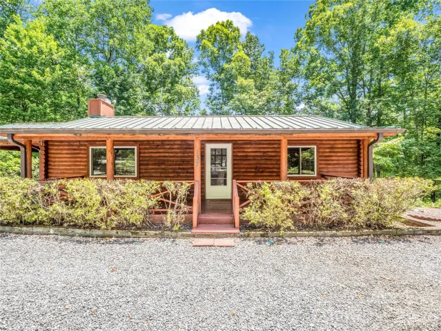 137 Amys Ridge Road