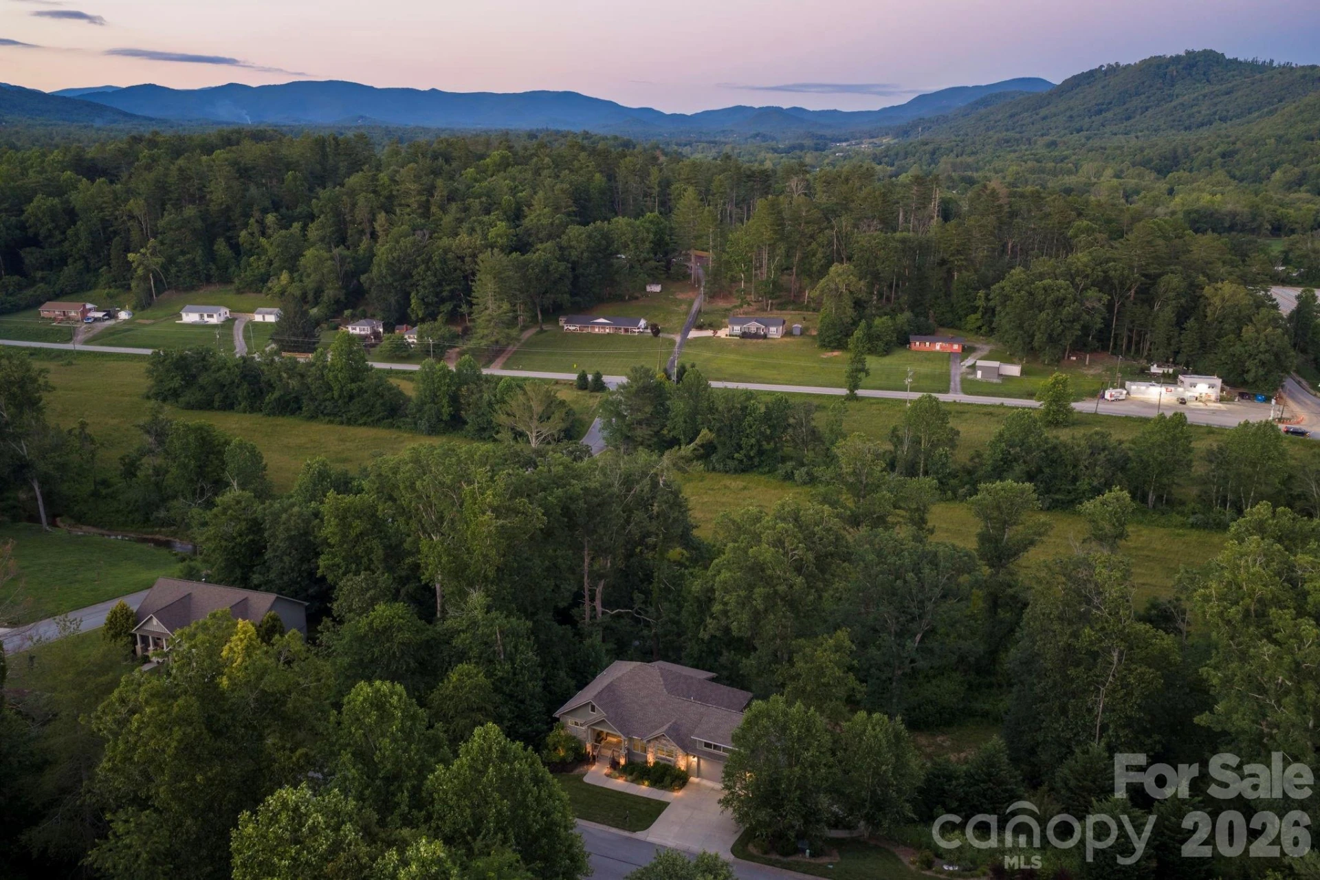 121 Still Water Lane - Photo 3