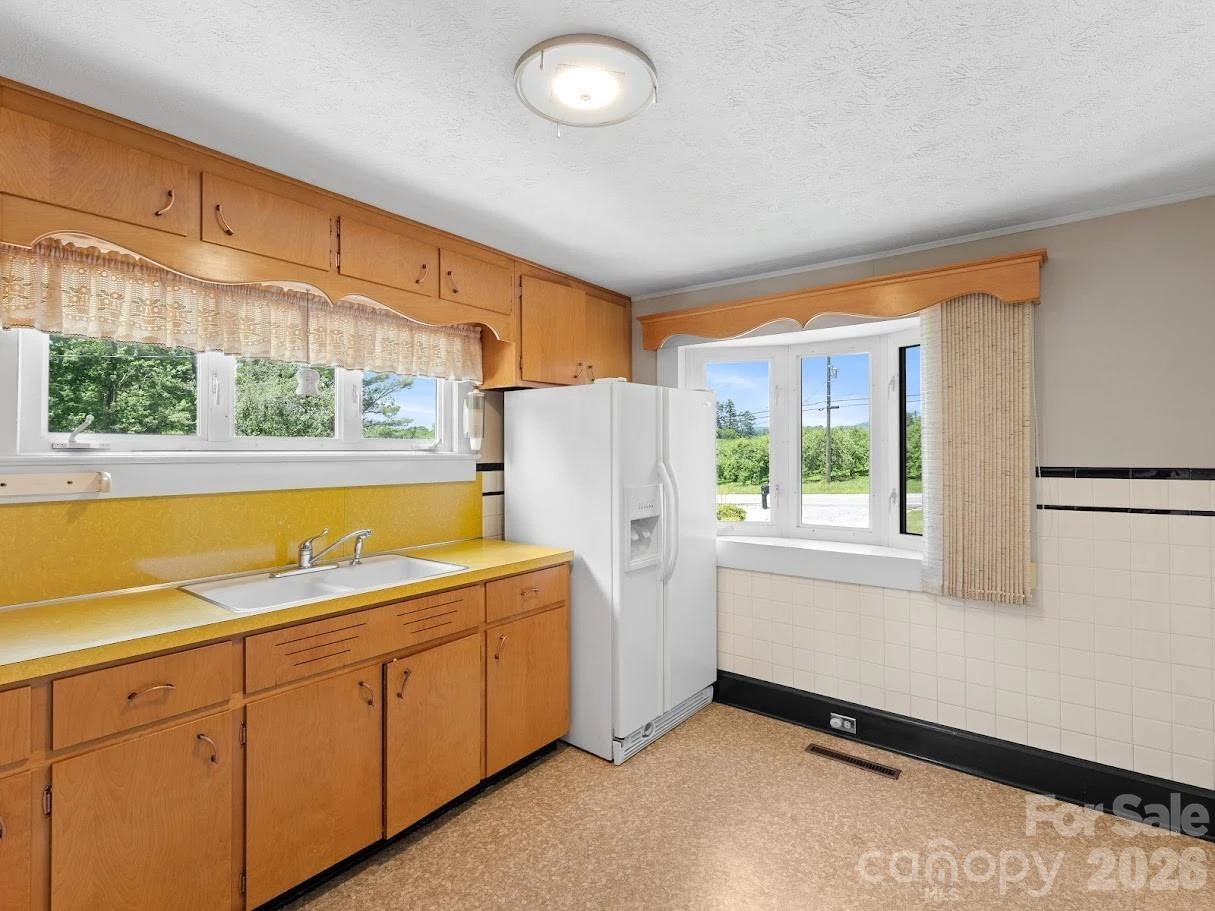 1230 Dana Road - Photo 13