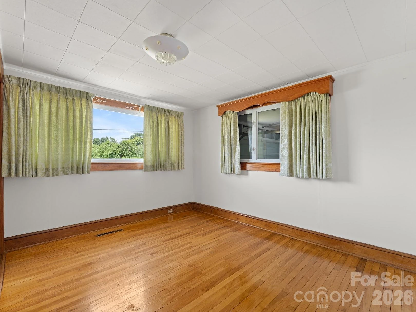 1230 Dana Road - Photo 17