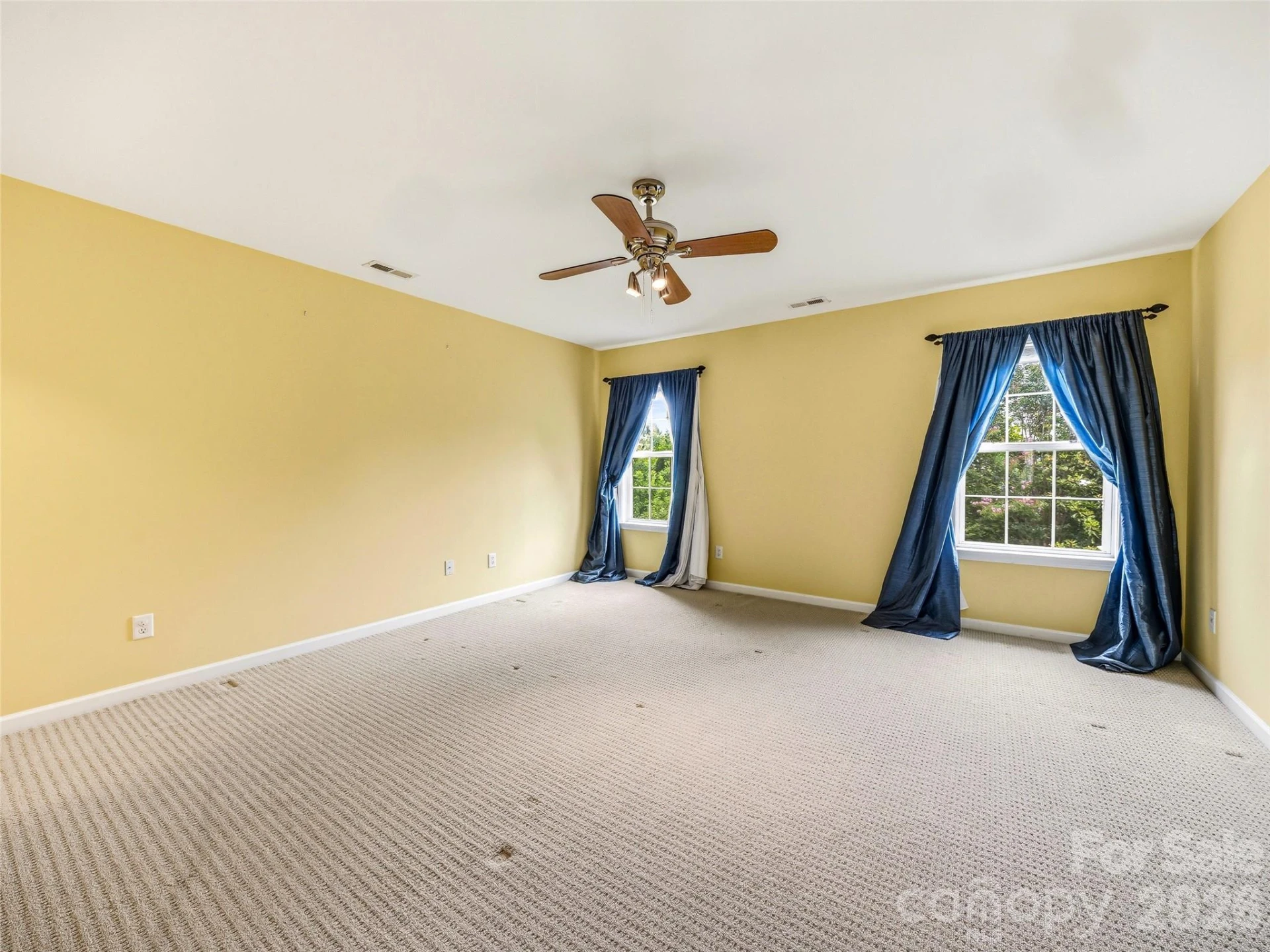 6 Dansford Lane - Photo 33