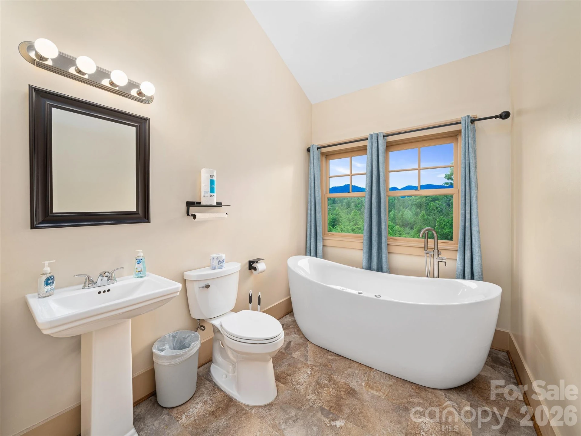1470 Thermal City Road - Photo 25