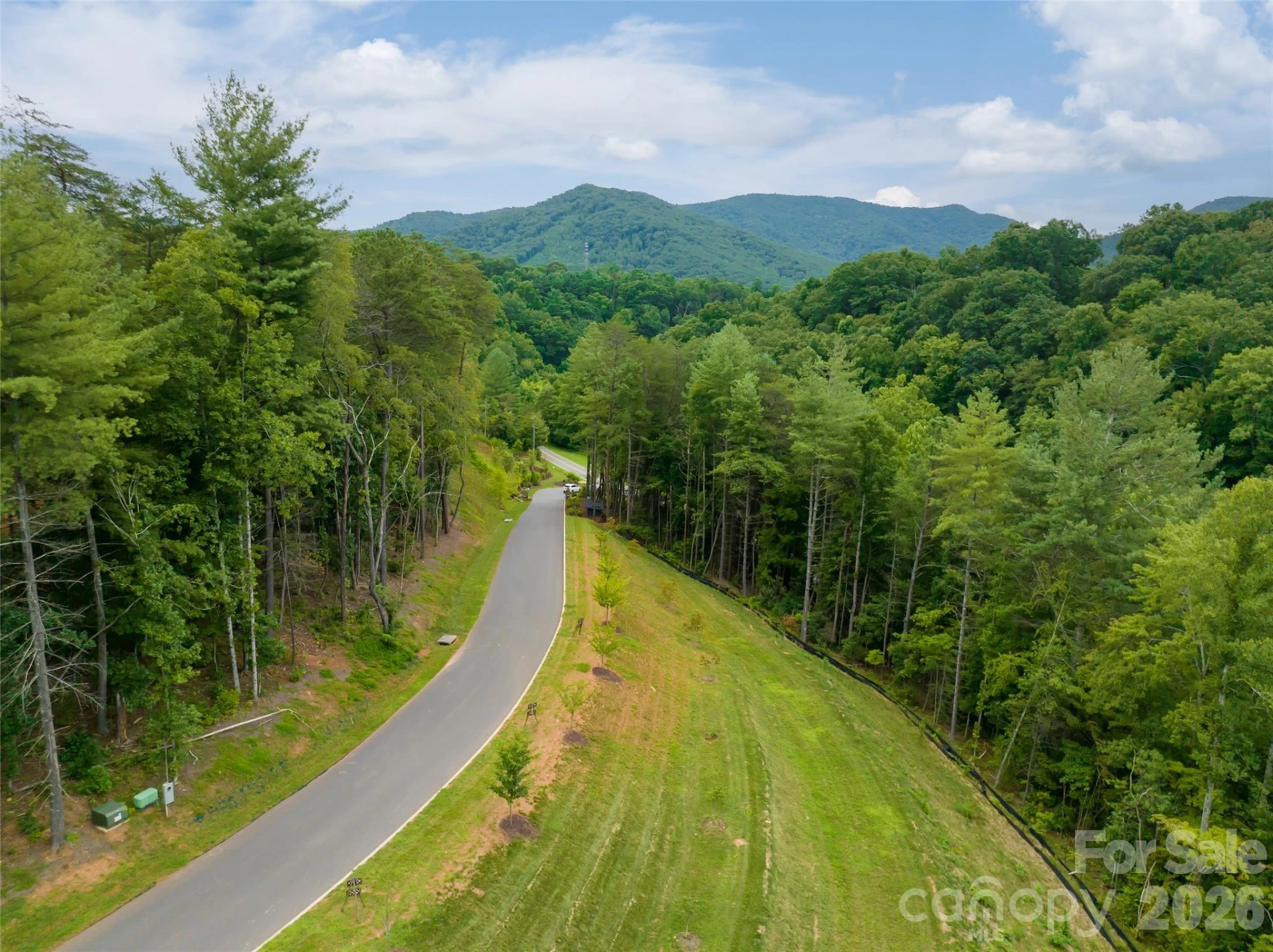 128 Riverbend Forest Drive #24 - Photo 5
