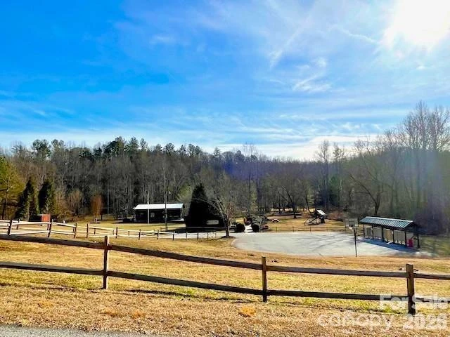 114 Woodstock Lane - Photo 34