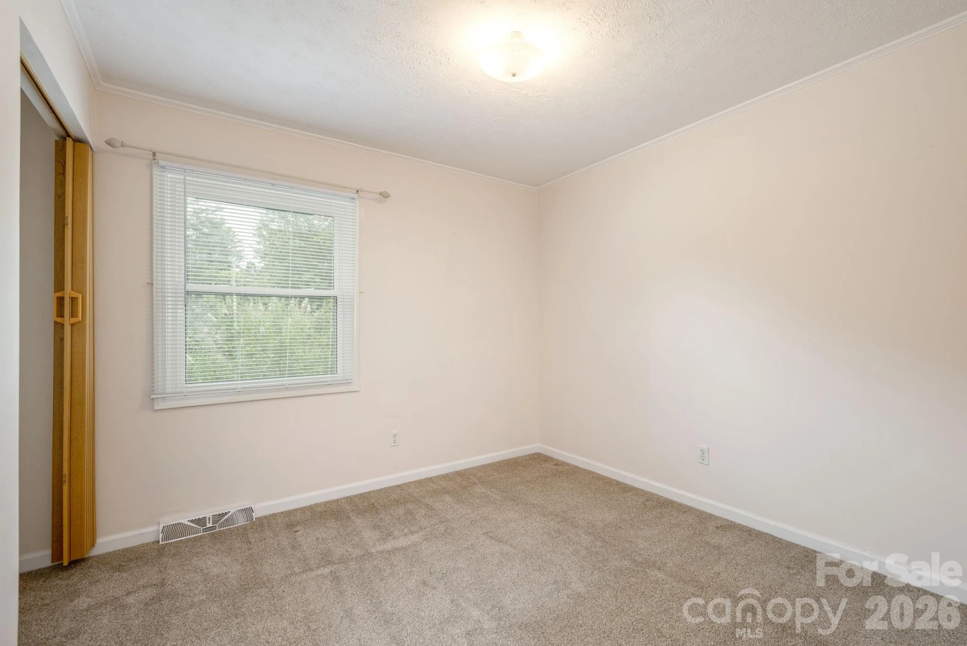 107 MAYWOOD Road - Photo 14