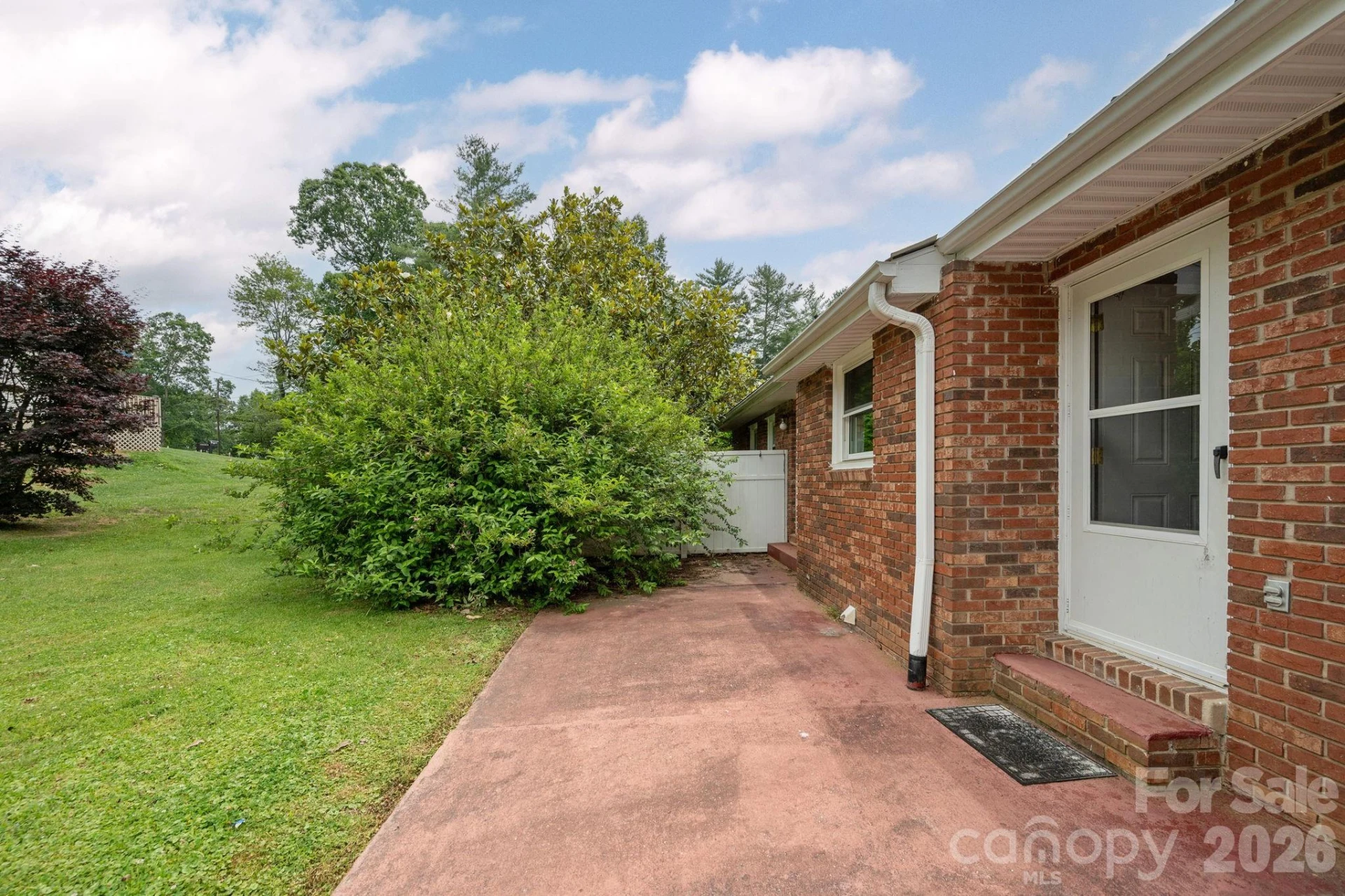 107 MAYWOOD Road - Photo 22