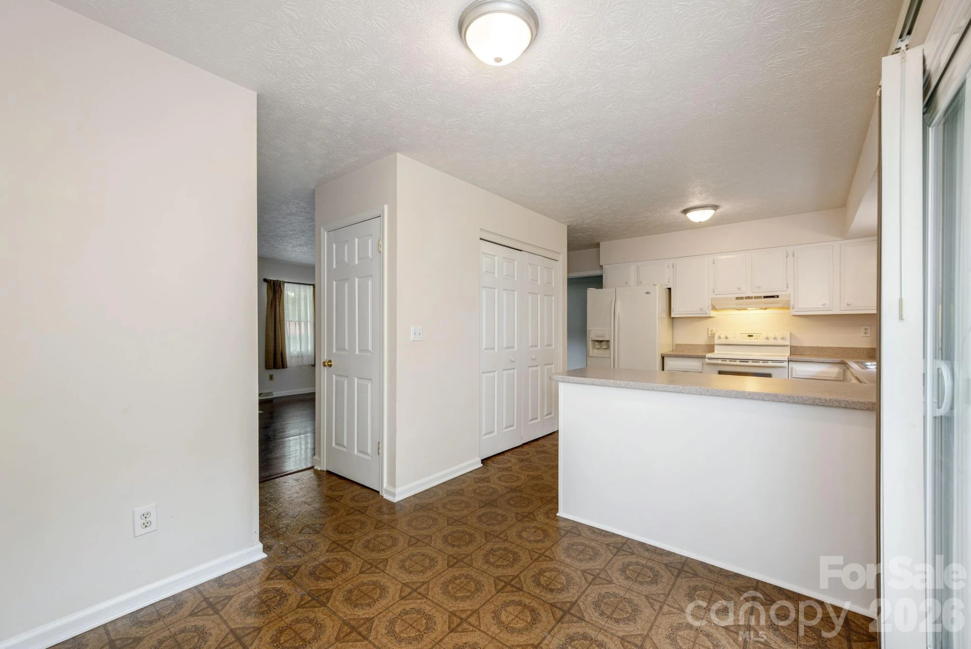 107 MAYWOOD Road - Photo 7