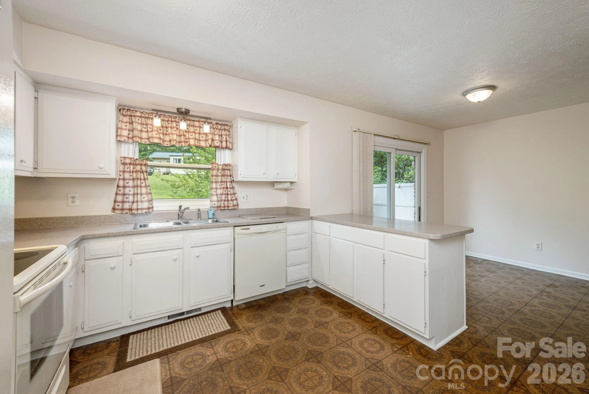 107 MAYWOOD Road - Photo 9