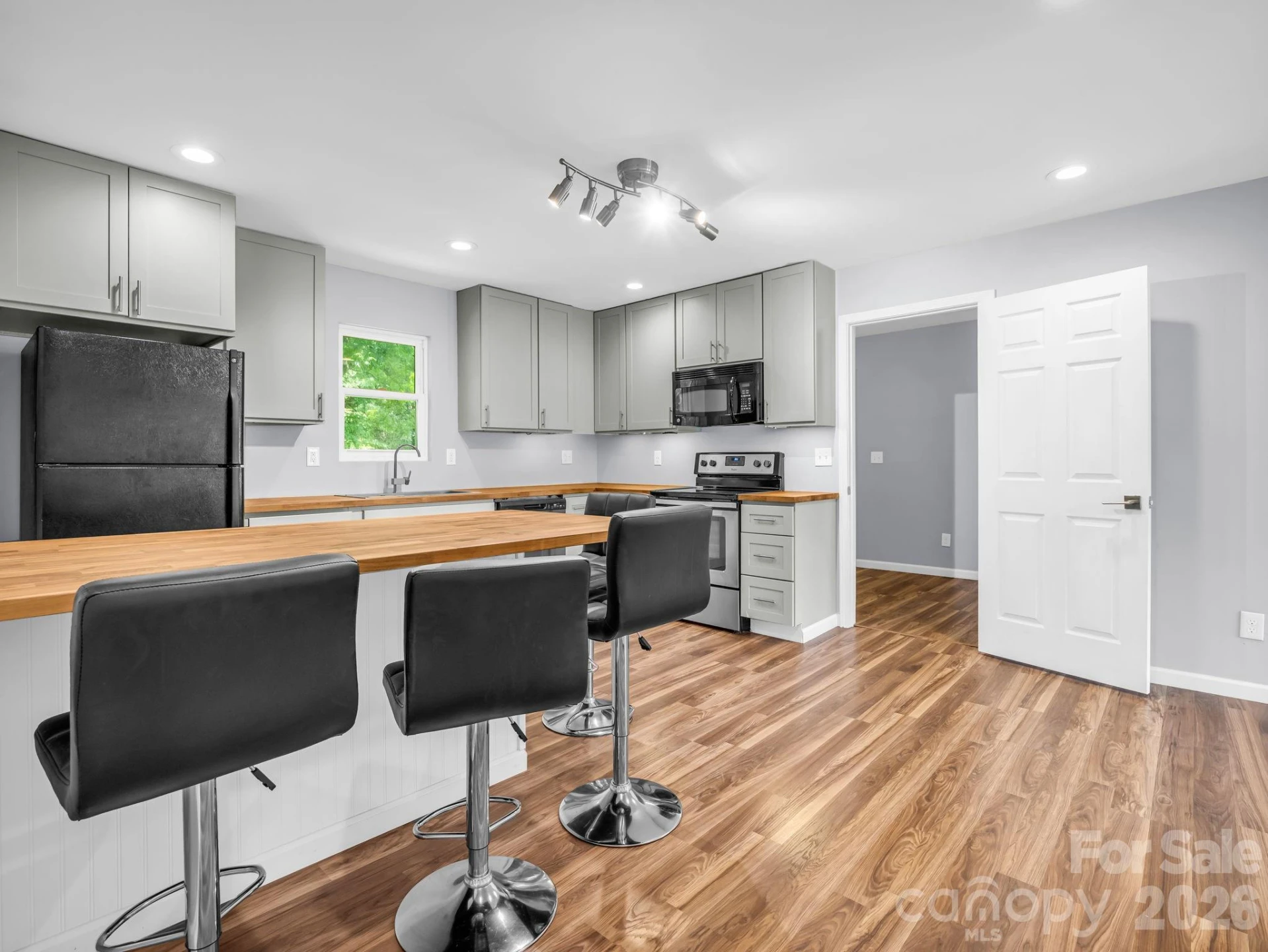 1758 Chase High Road - Photo 11
